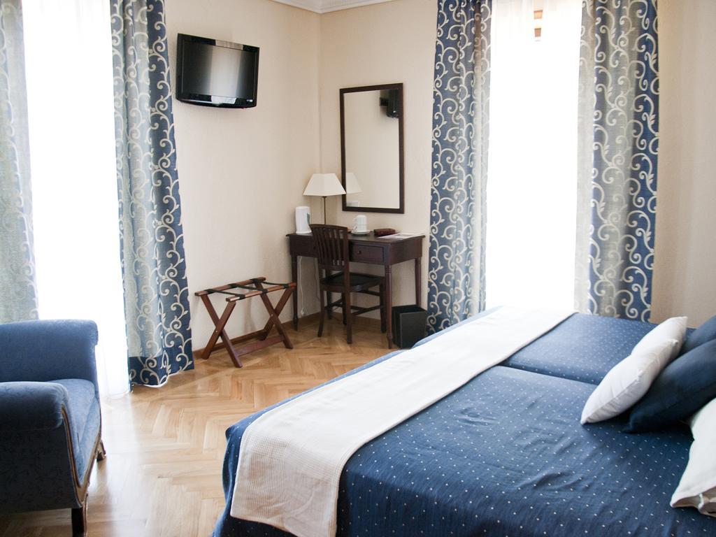 Hotel Rural Torreblanca Guadarrama Bilik gambar